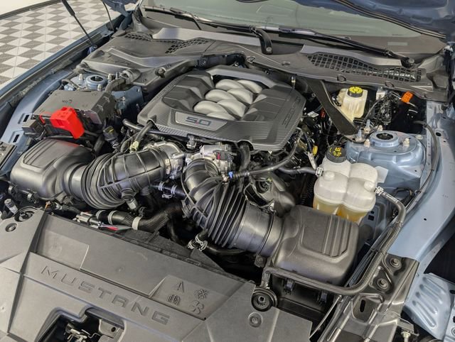 Used 2025 Ford Mustang GT Premium image 30