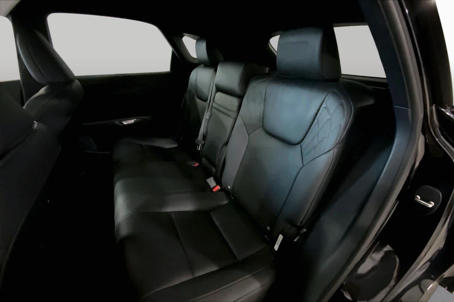 Used 2024 Lexus RX 350 FWD w/ Technology Package image 39