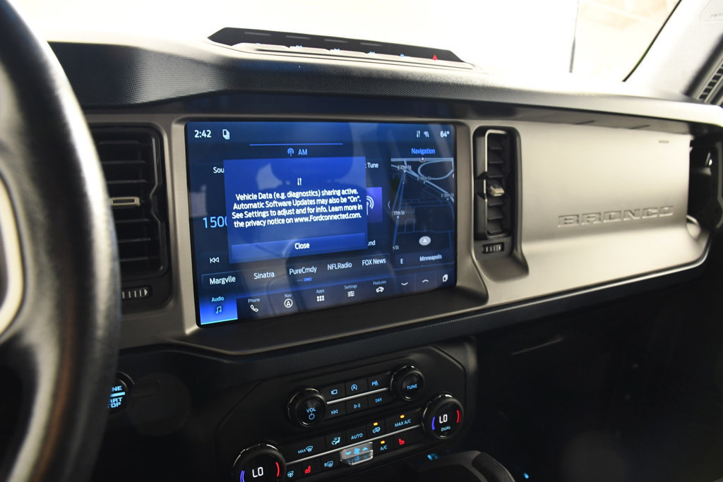 Used 2021 Ford Bronco First Edition AWD/4WD image 31