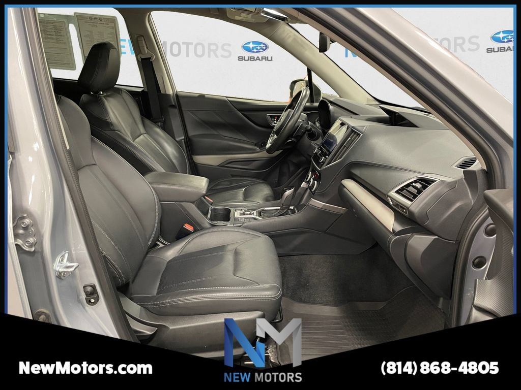 Used 2023 Subaru Forester Limited AWD/4WD image 15