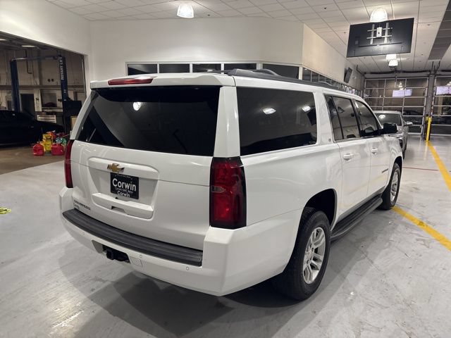 Used 2017 Chevrolet Suburban LT AWD/4WD image 10