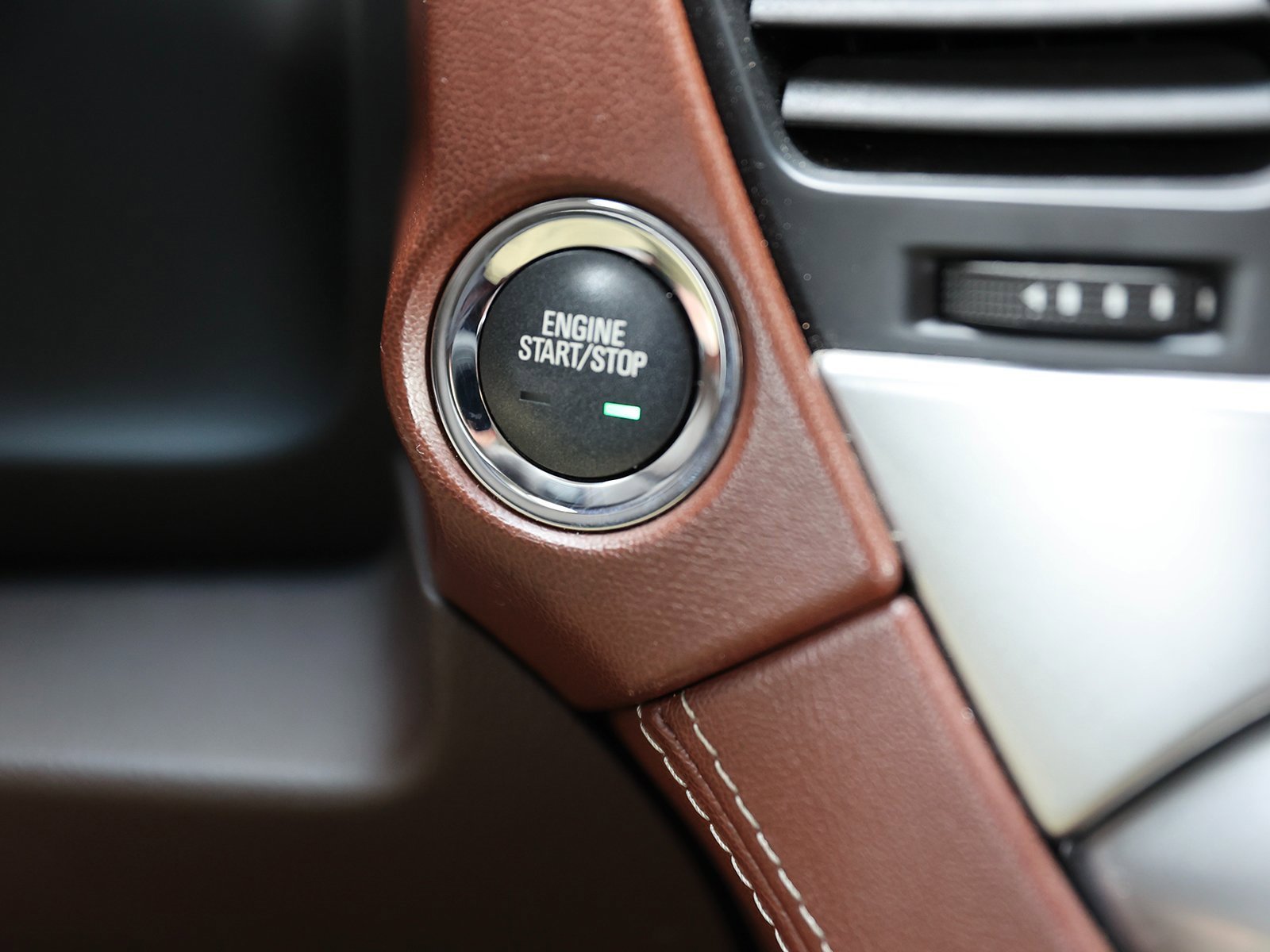 Used 2019 Chevrolet Tahoe Premier image 35