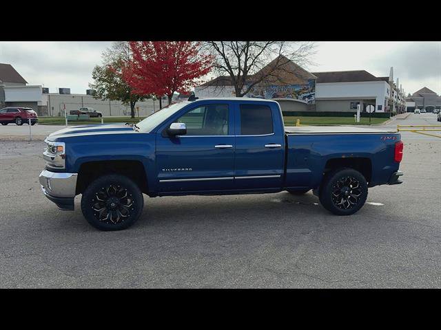 Used 2018 Chevrolet Silverado 1500 LTZ w/ Sport Package AWD/4WD image 33