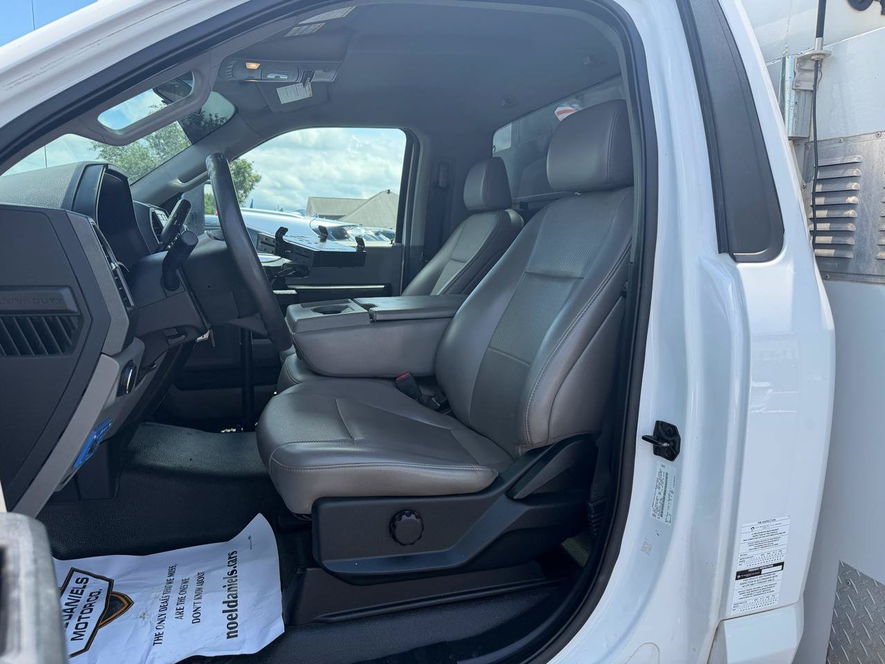 Used 2020 Ford F450 XL w/ Power Equipment Group RWD image 24