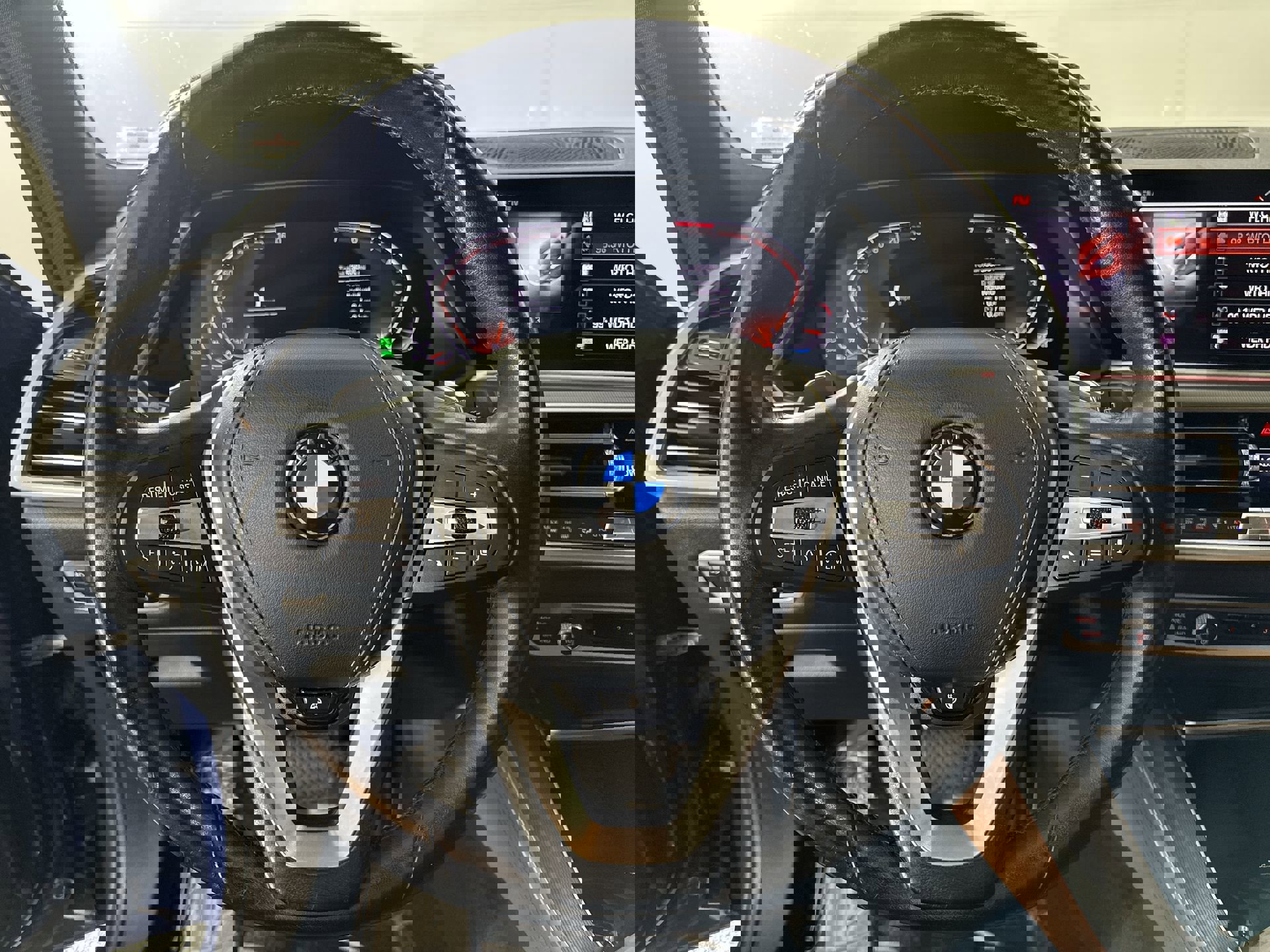 Used 2019 BMW X5 xDrive50i w/ Premium Package 2 image 18