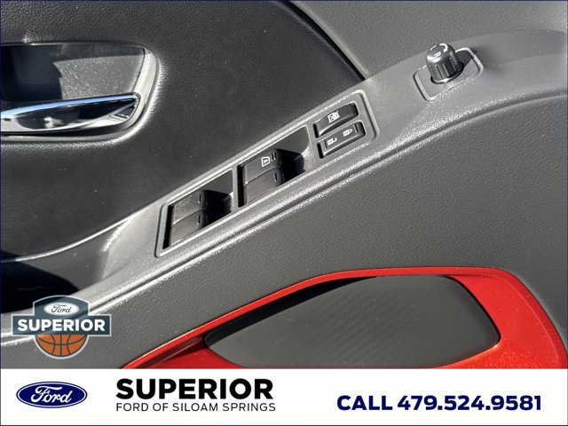 Used 2025 Nissan Frontier PRO-4X AWD/4WD image 17