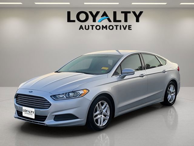 Used 2016 Ford Fusion SE