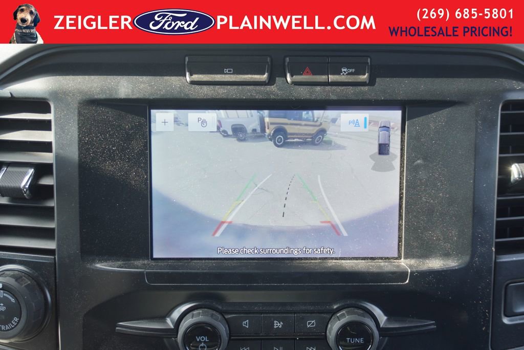 Used 2022 Ford F150 XLT w/ Trailer Tow Package image 16