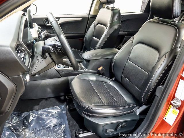 Used 2020 Ford Escape SEL image 9