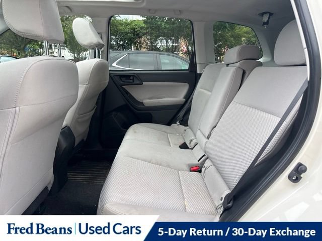 Used 2015 Subaru Forester 2.5i Premium AWD/4WD image 16