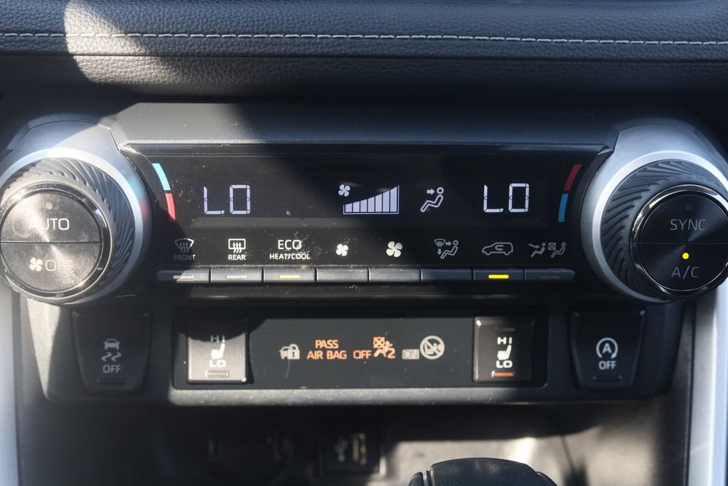 Used 2023 Toyota RAV4 XLE w/ Convenience Package AWD/4WD image 11