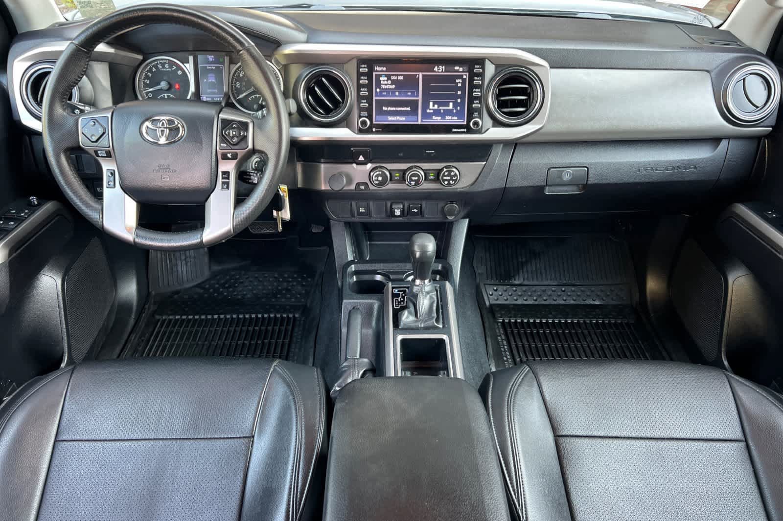 Used 2020 Toyota Tacoma SR5 w/ Blackout Package RWD image 3