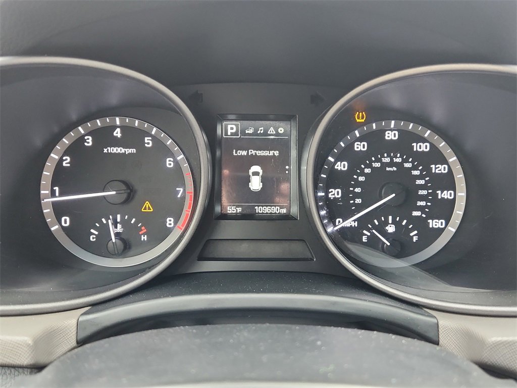 Used 2017 Hyundai Santa Fe Sport image 20