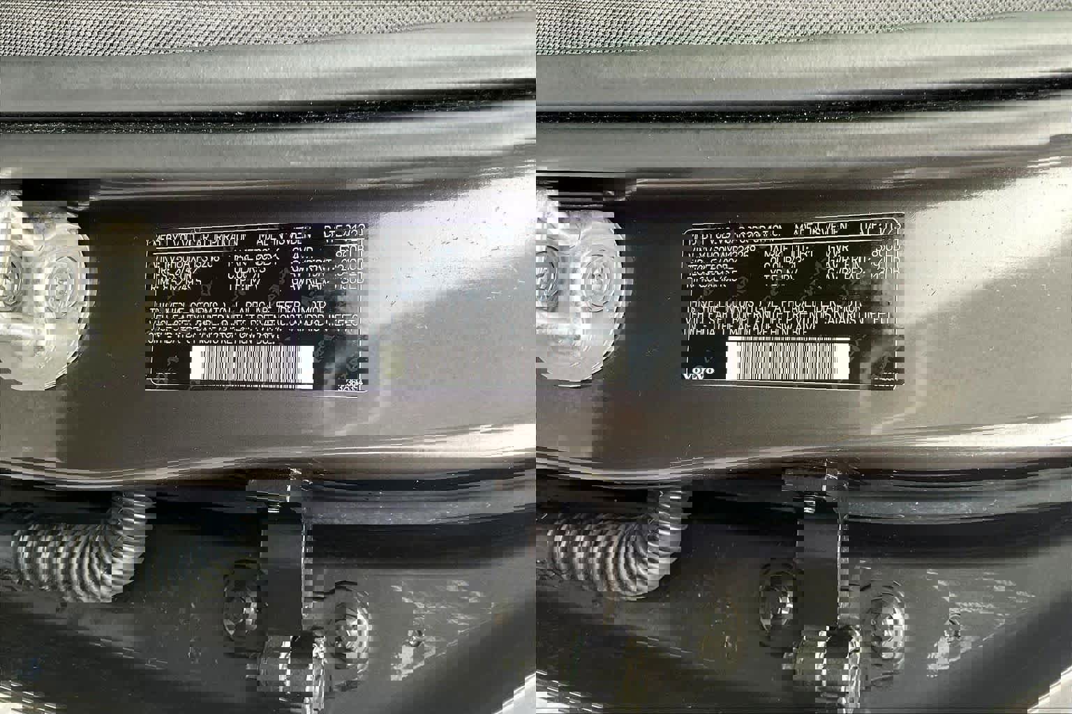 Used 2023 Volvo XC60 T8 Ultimate image 34