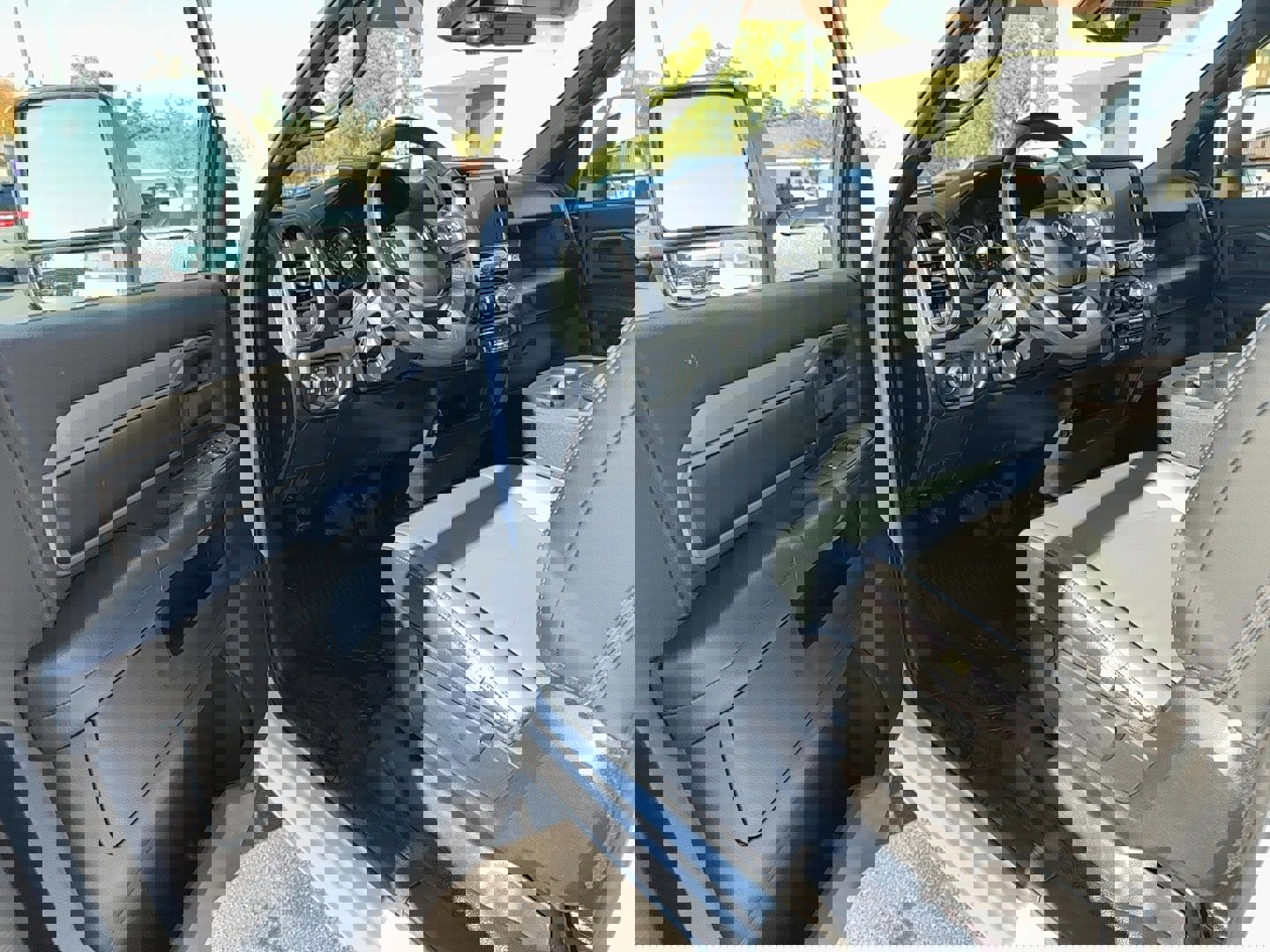 New 2026 RAM 5500 Tradesman w/ Chrome Appearance Group image 12