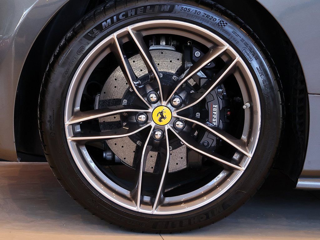 Certified 2019 Ferrari 488 Spider image 47