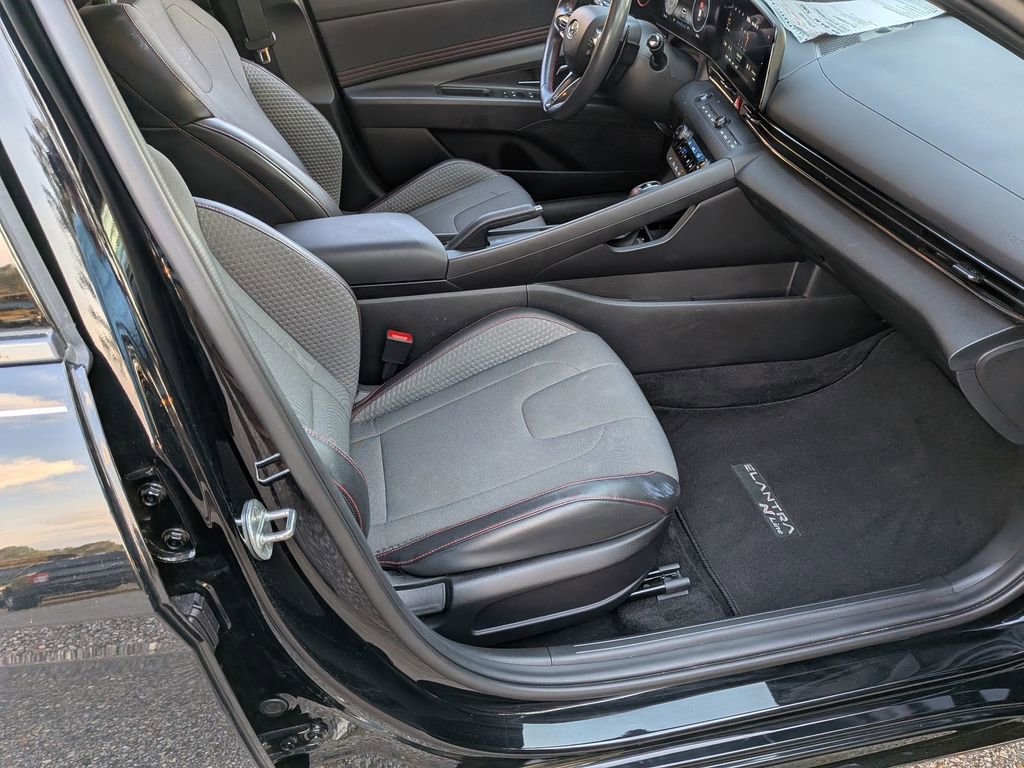 Used 2023 Hyundai Elantra N Line image 18