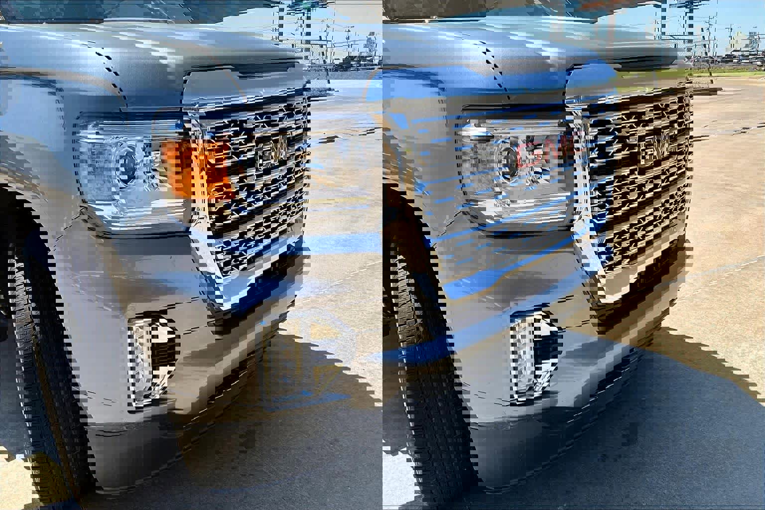 Used 2021 GMC Canyon Denali image 28