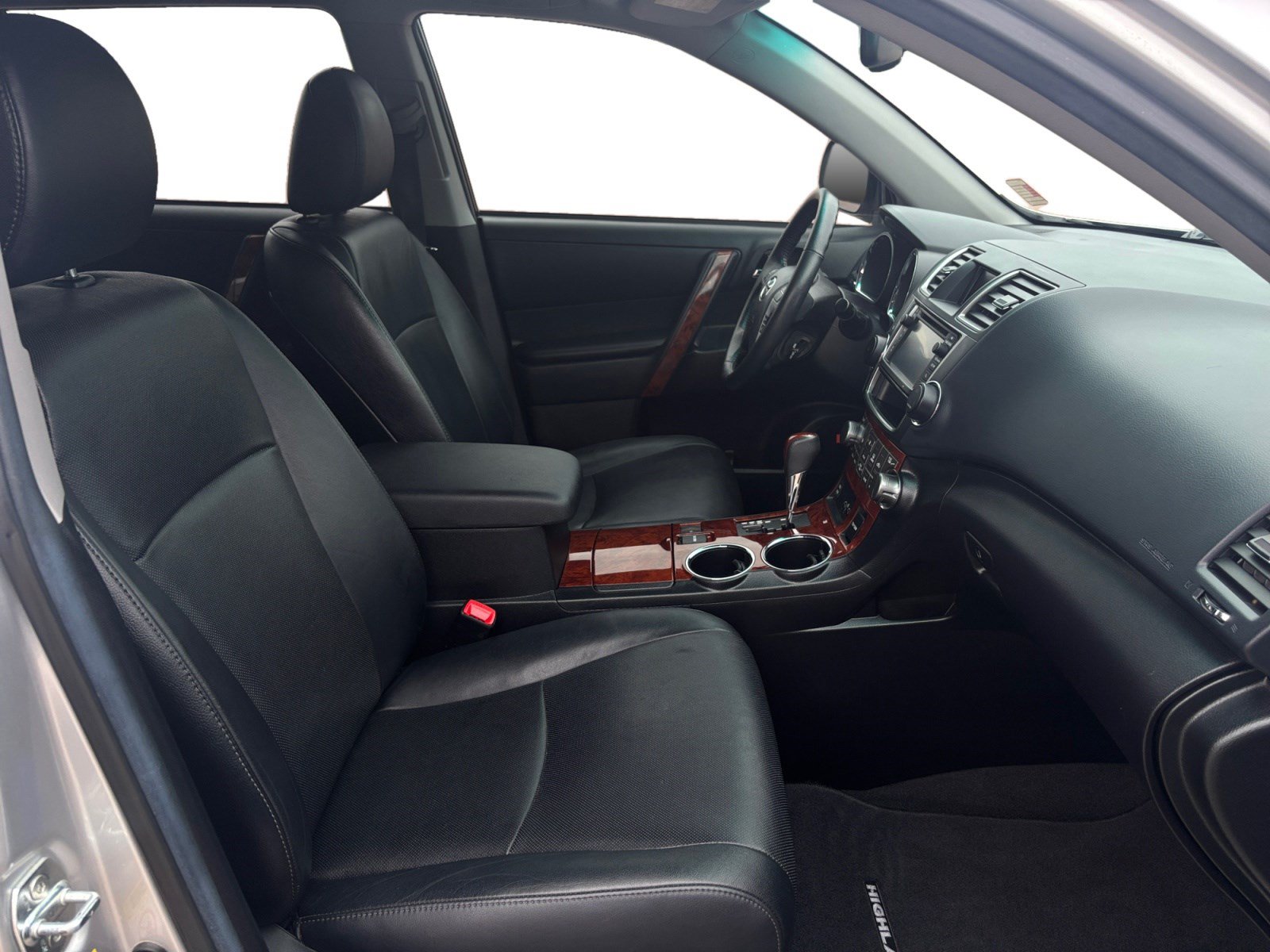 Used 2013 Toyota Highlander Limited FWD image 15