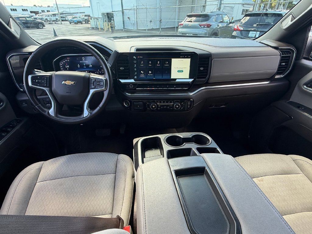 Used 2025 Chevrolet Silverado 1500 LT RWD image 13