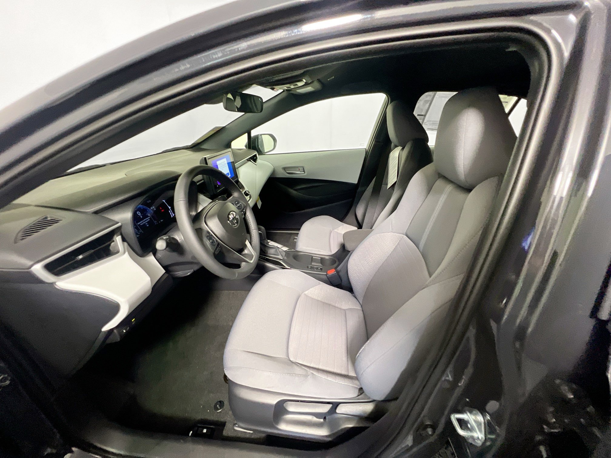 New 2026 Toyota Corolla SE FWD image 14