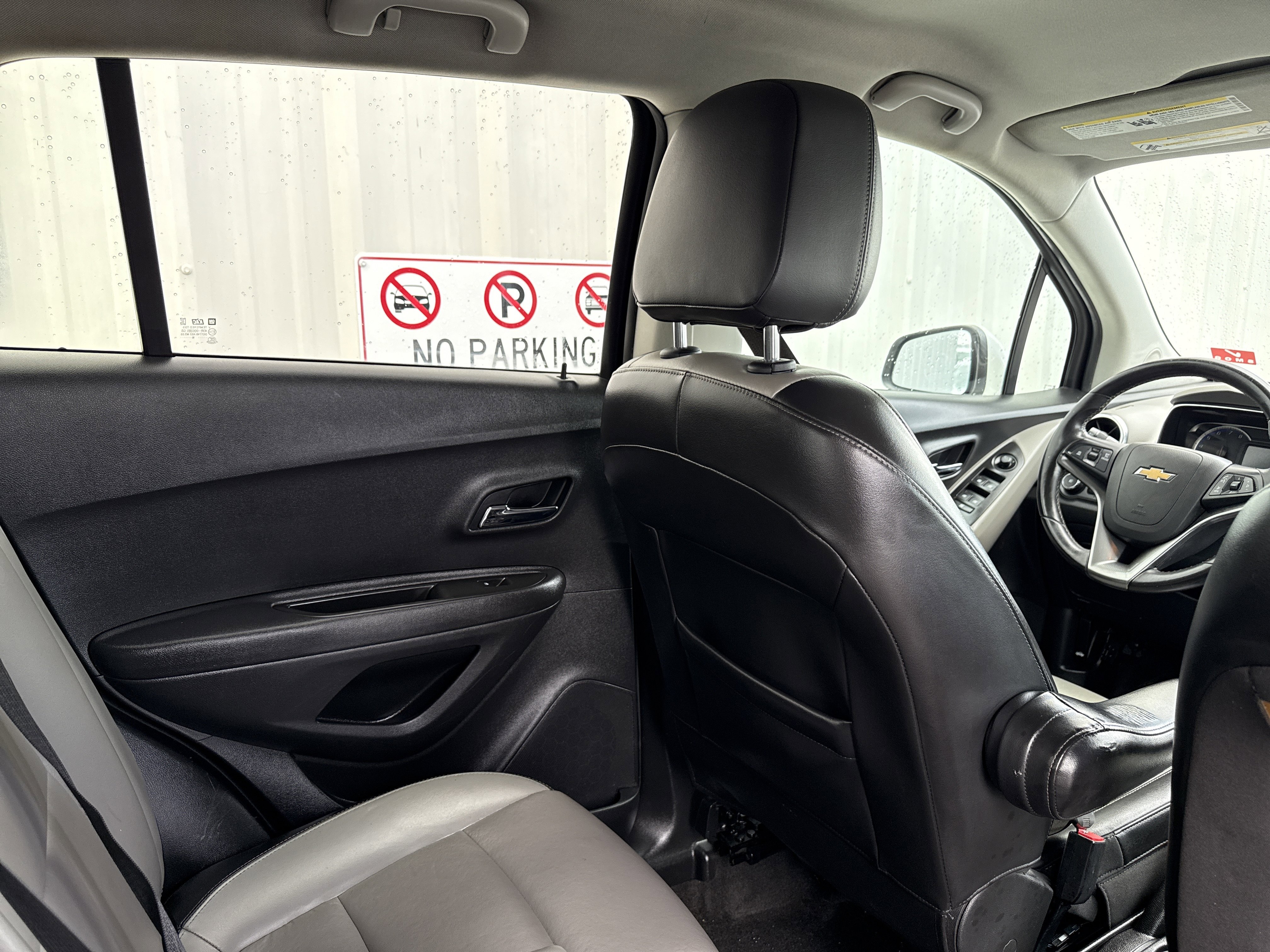 Used 2016 Chevrolet Trax LTZ w/ LPO, Cargo Package image 39