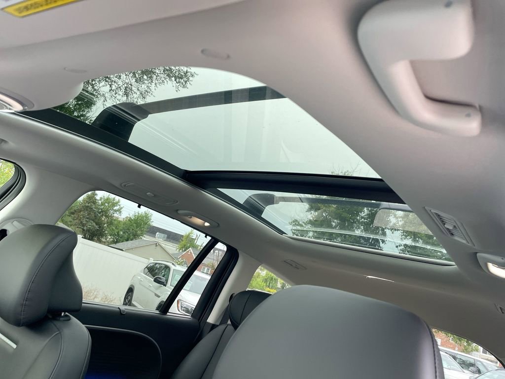 New 2026 Hyundai Ioniq 9 Limited image 47