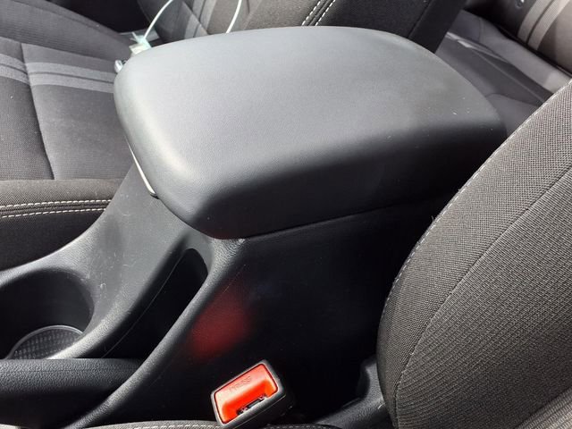 Used 2025 Hyundai Venue SEL image 40