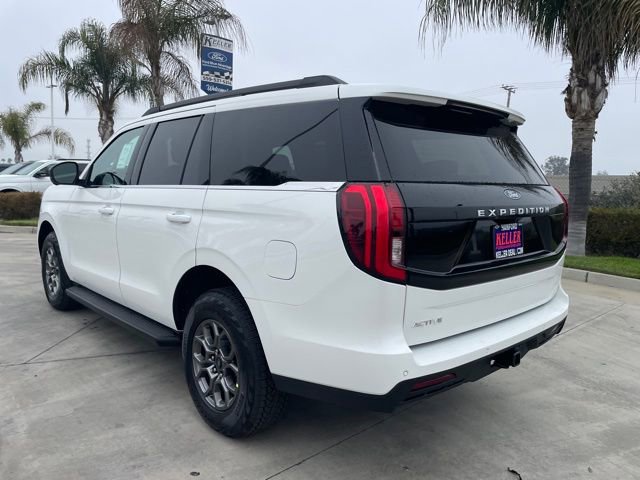 New 2026 Ford Expedition Active image 3