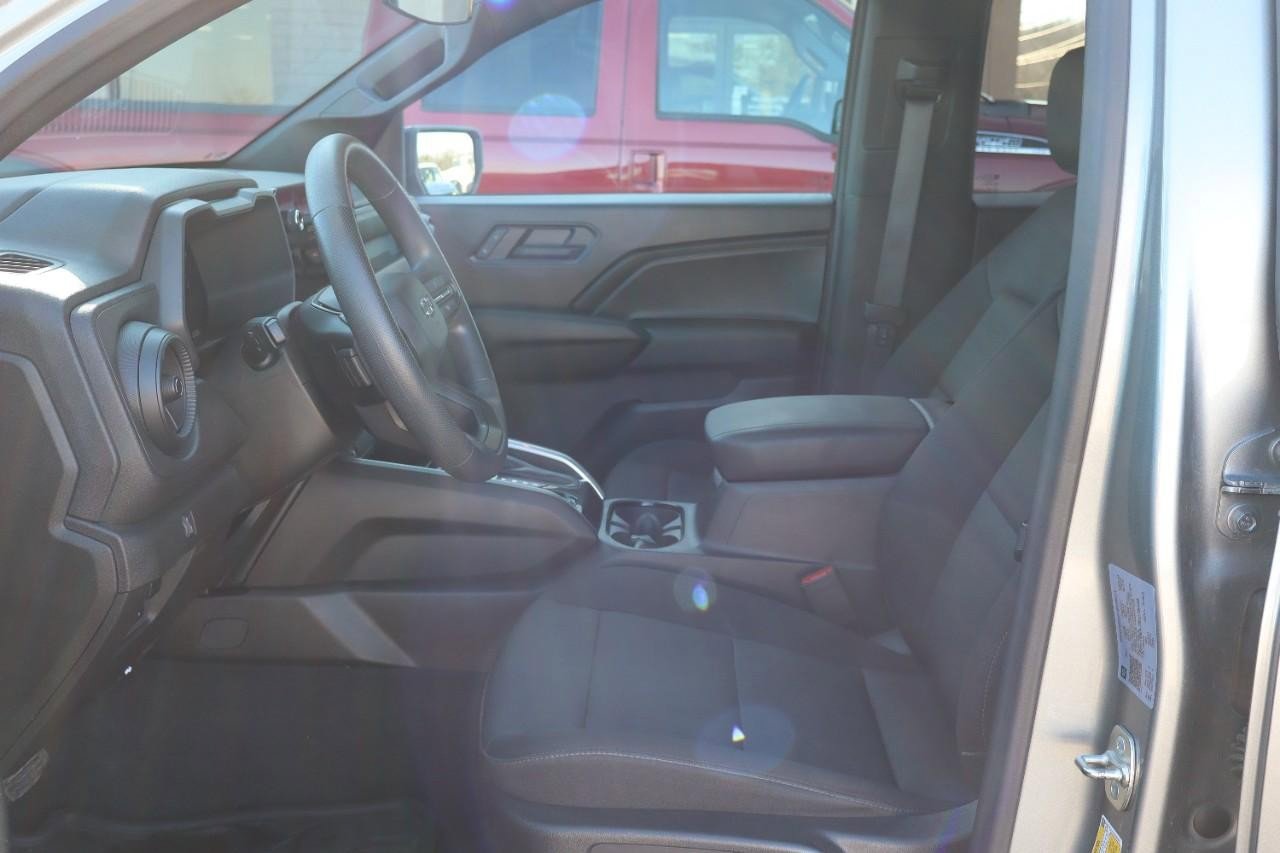 Used 2024 Chevrolet Colorado Trail Boss w/ Advanced Trailering Package image 12