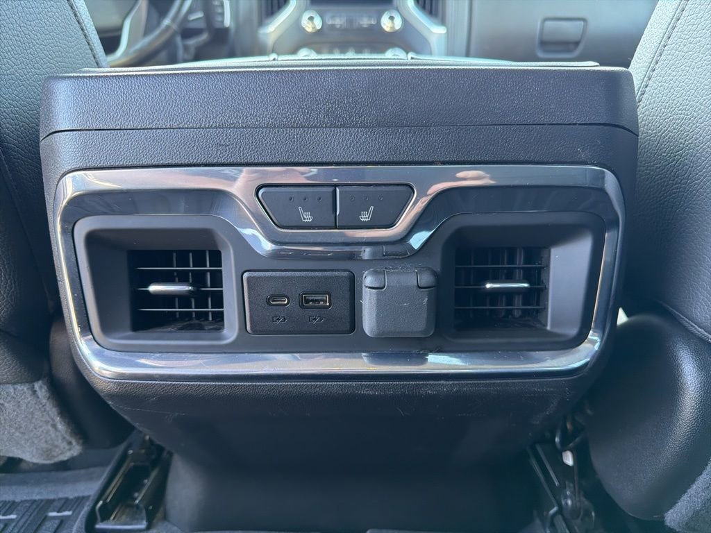 Used 2023 GMC Sierra 3500 Denali w/ Denali Ultimate Package AWD/4WD image 20