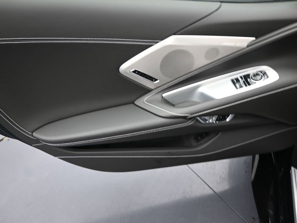 Used 2026 Chevrolet Corvette Z06 image 12