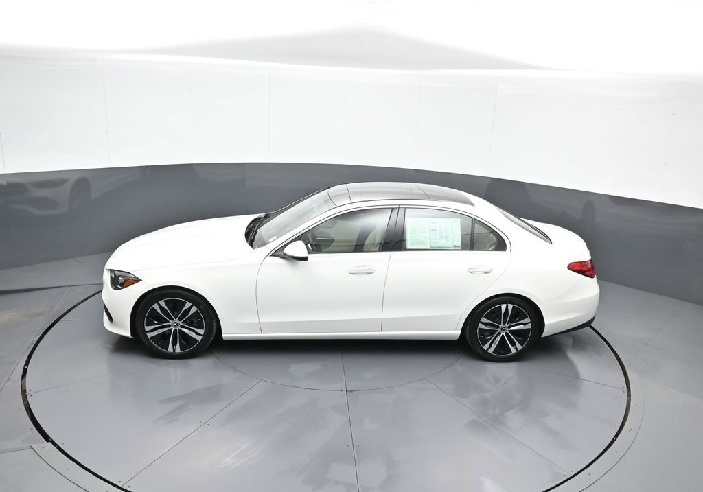 Used 2022 Mercedes-Benz C 300 4MATIC Sedan image 45