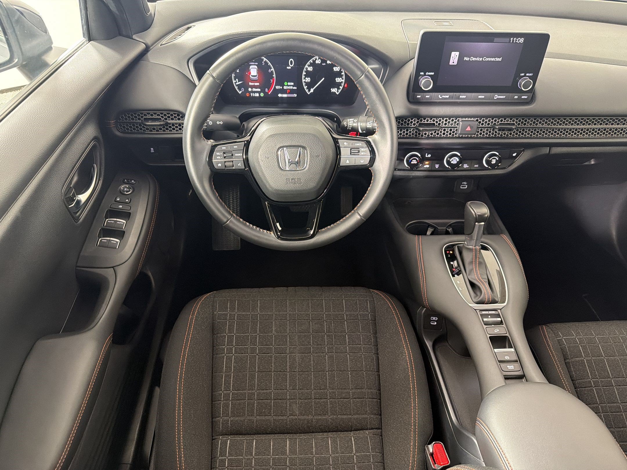 Used 2024 Honda HR-V Sport image 29