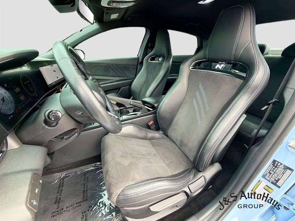 Used 2023 Hyundai Elantra N FWD image 11