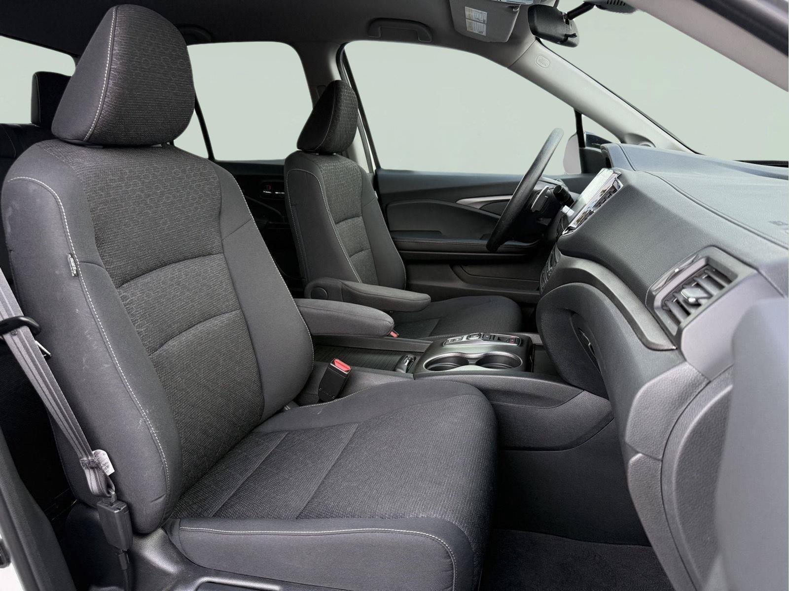 Used 2023 Honda Ridgeline Sport image 23