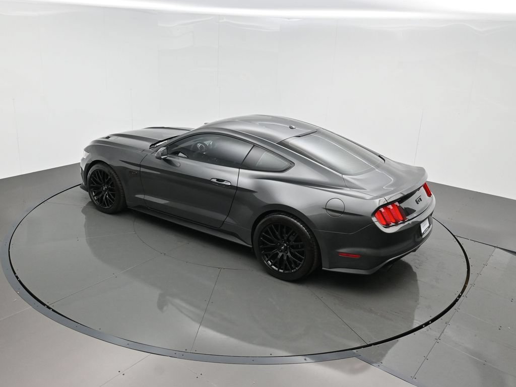 Used 2017 Ford Mustang GT Premium w/ GT Performance Package RWD image 37