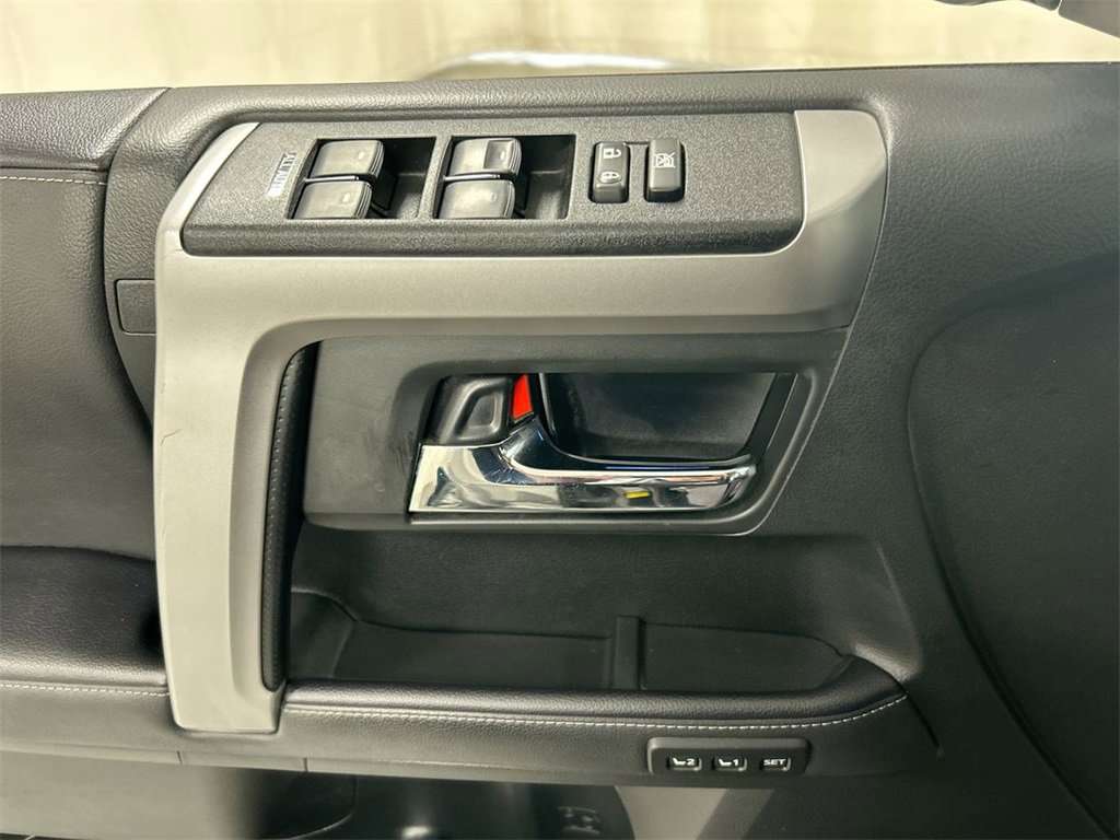 Used 2022 Toyota 4Runner Limited image 11