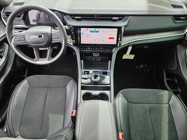 New 2026 Jeep Grand Cherokee Altitude AWD/4WD image 15
