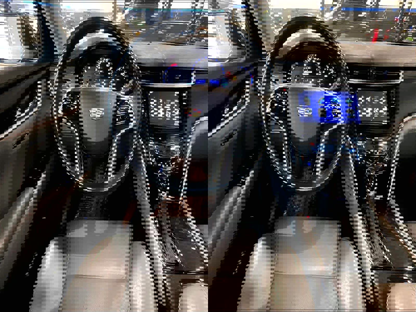 Used 2016 Cadillac XTS Luxury w/ Driver Awareness Package image 17