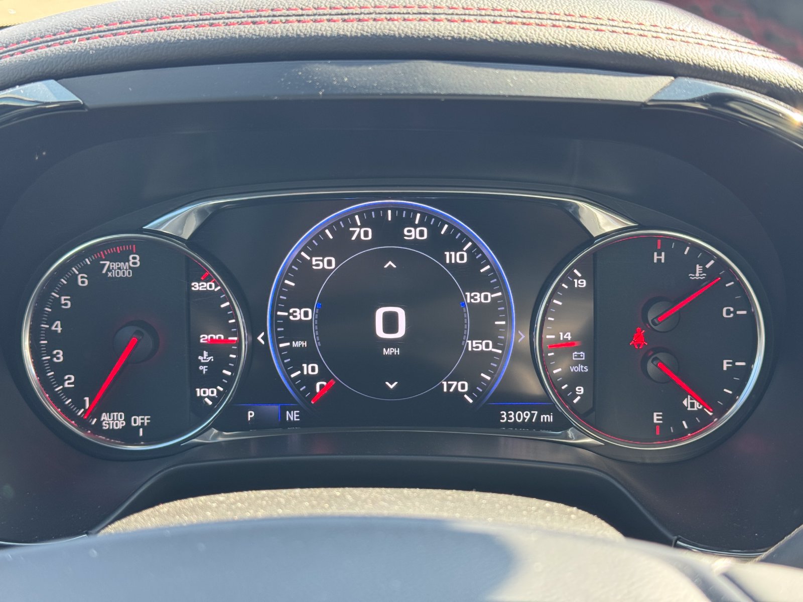 Used 2023 Chevrolet Blazer RS FWD image 31