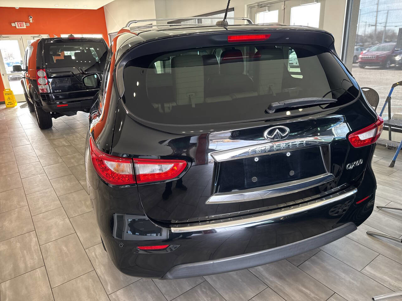 Used 2015 INFINITI QX60 FWD w/ Premium Plus Package image 10