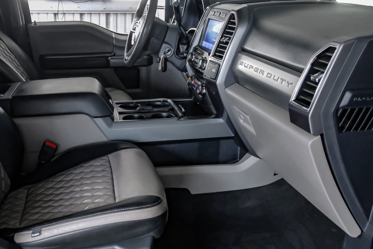 Used 2022 Ford F350 XLT w/ XLT Premium Package image 12