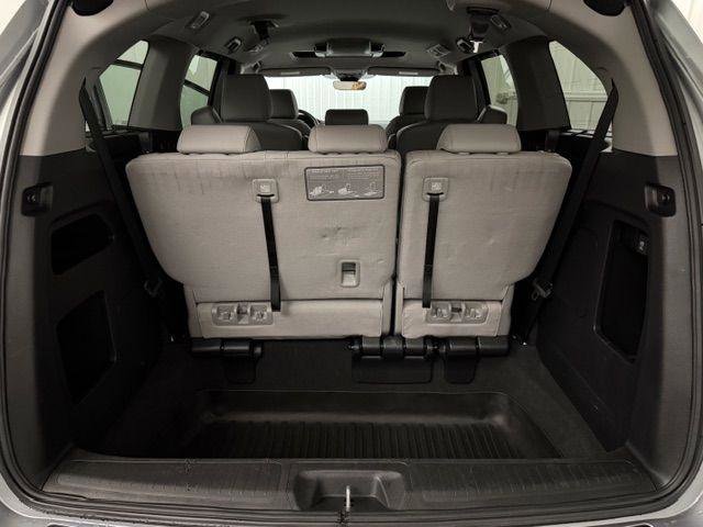 Used 2024 Honda Odyssey Touring image 11