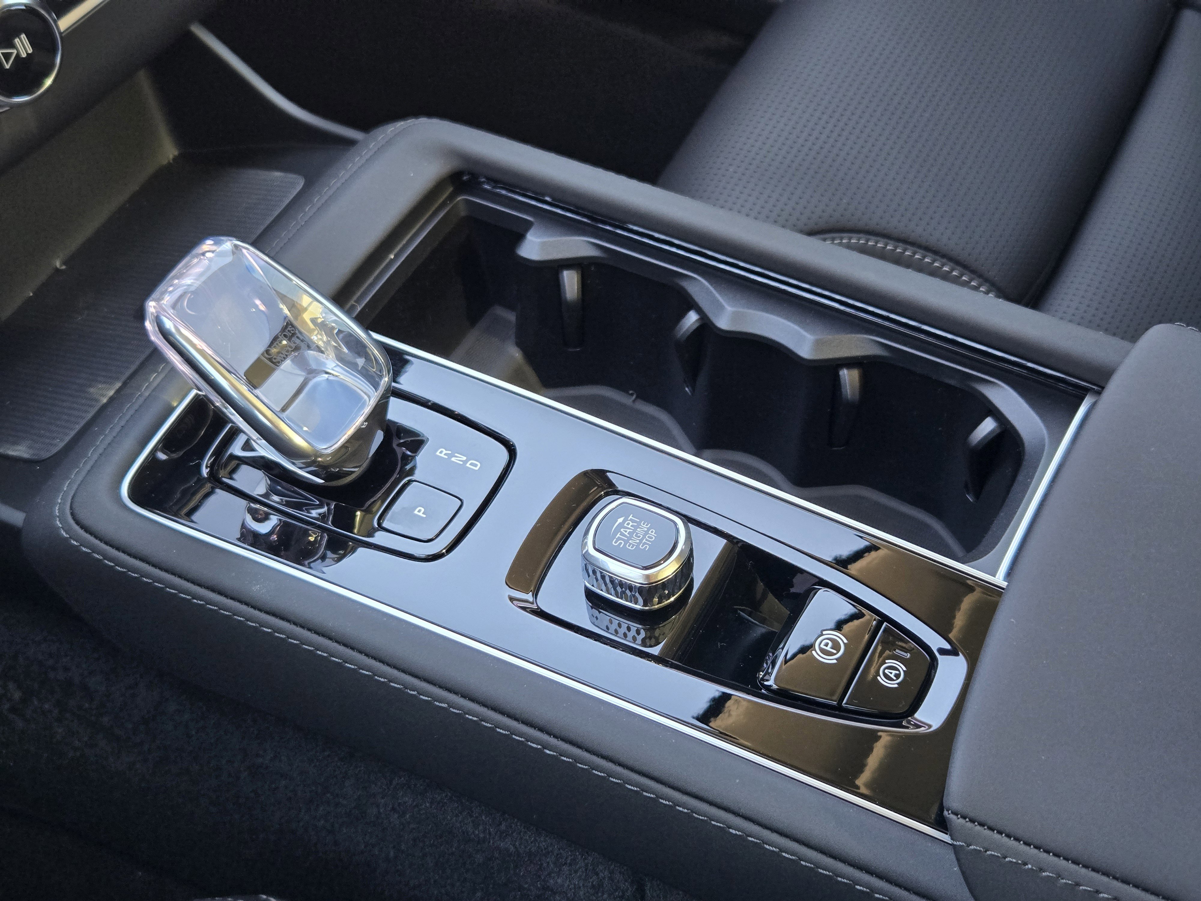 New 2026 Volvo XC90 T8 Ultra image 23