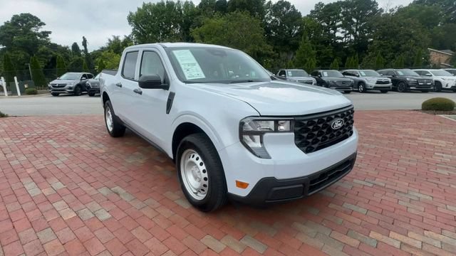 Used 2025 Ford Maverick XL FWD image 5