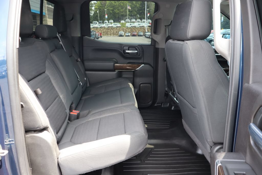 Used 2020 GMC Sierra 1500 Elevation w/ Elevation Value Package AWD/4WD image 17