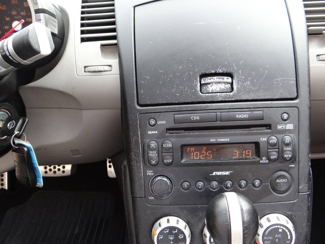 Used 2007 Nissan 350Z Touring RWD image 13