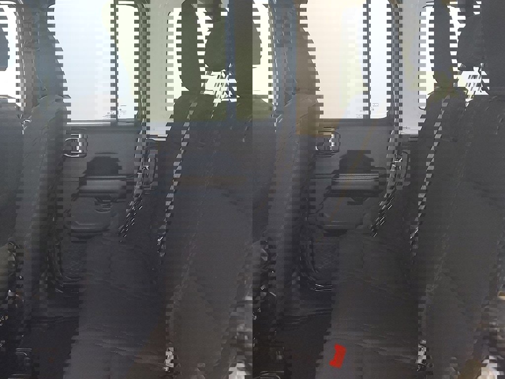 Used 2019 Jeep Wrangler Unlimited Sahara image 17