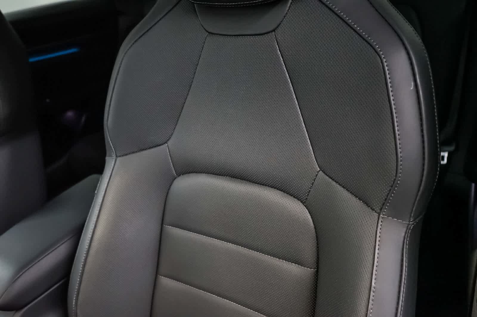 Certified 2026 Porsche Macan Electric RWD image 30